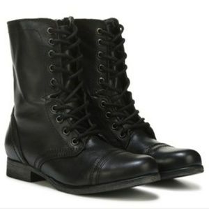 combat boots
